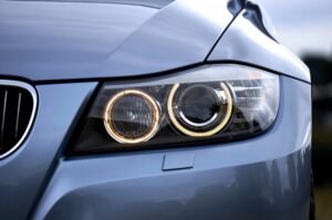 Quand et pourquoi lustrer sa voiture?